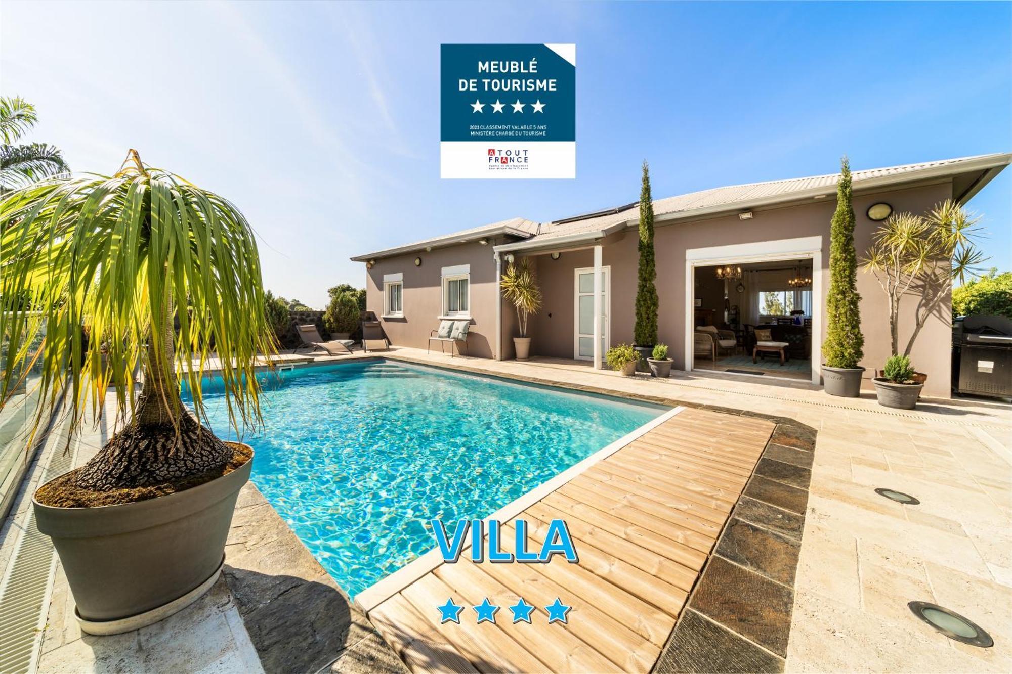 Villa Avec Piscine Vue Mer Et Montagne, En Pleine Nature Сен-Жозеф Екстериор снимка