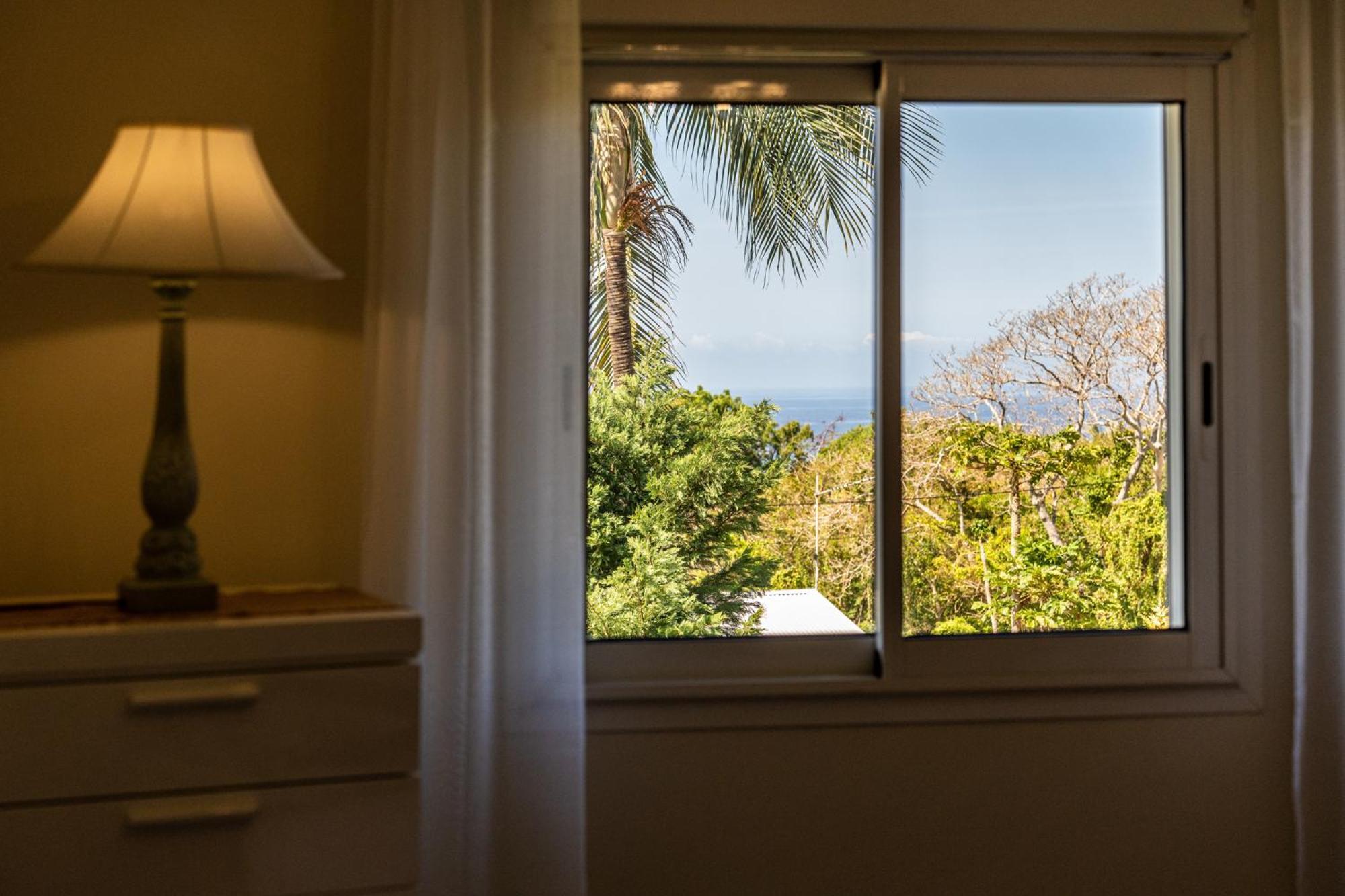 Villa Avec Piscine Vue Mer Et Montagne, En Pleine Nature Сен-Жозеф Екстериор снимка
